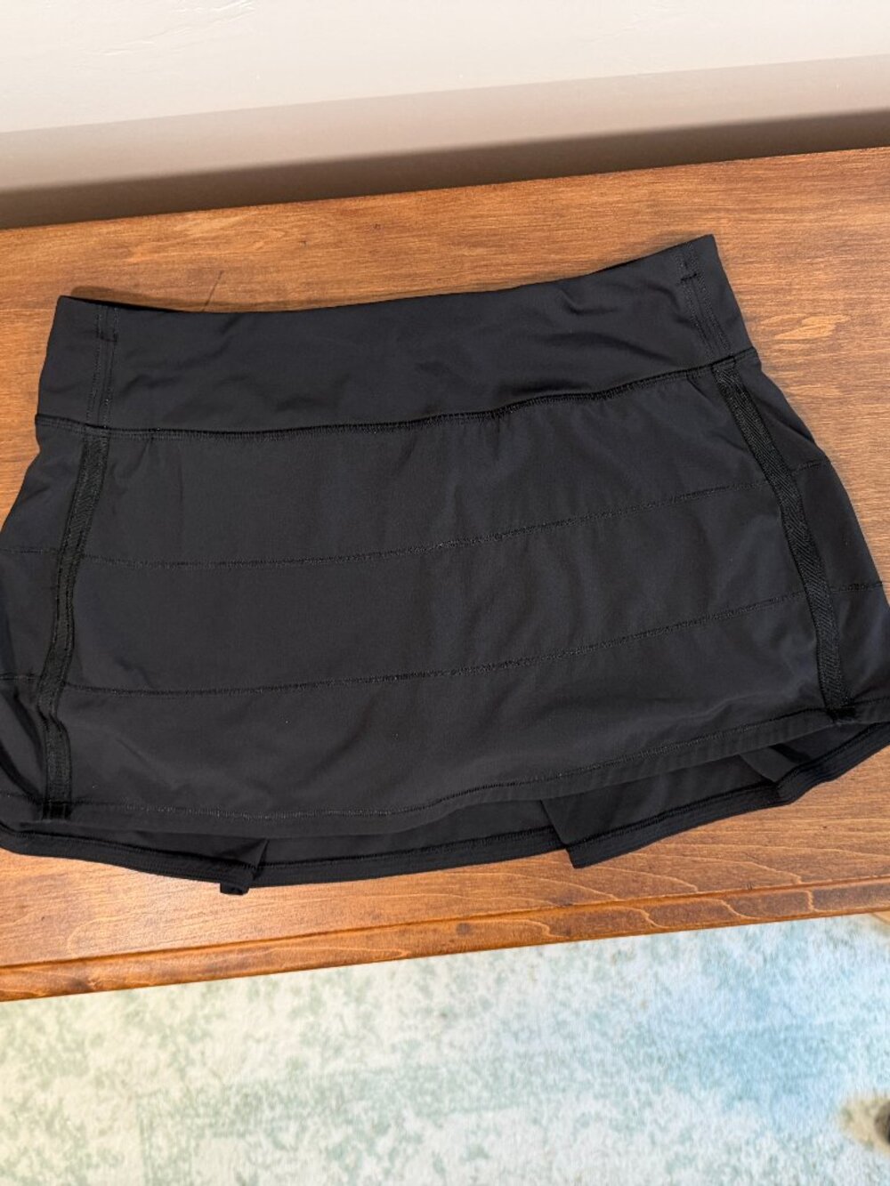 Lululemon women's Pace Rival Skirt II Size 8 (Regular) Black